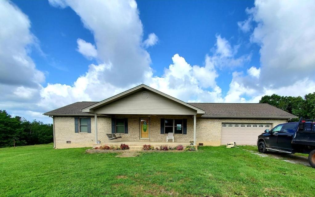 Secluded House On 60 Acres Close To Fall Creek Falls Pikeville Exterior photo